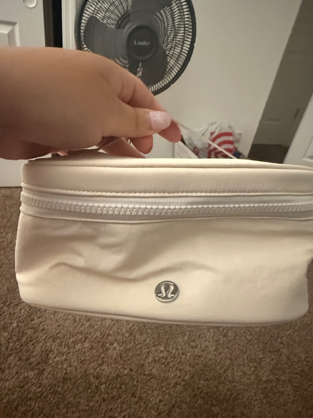 Lululemon oval top access kit light ivory